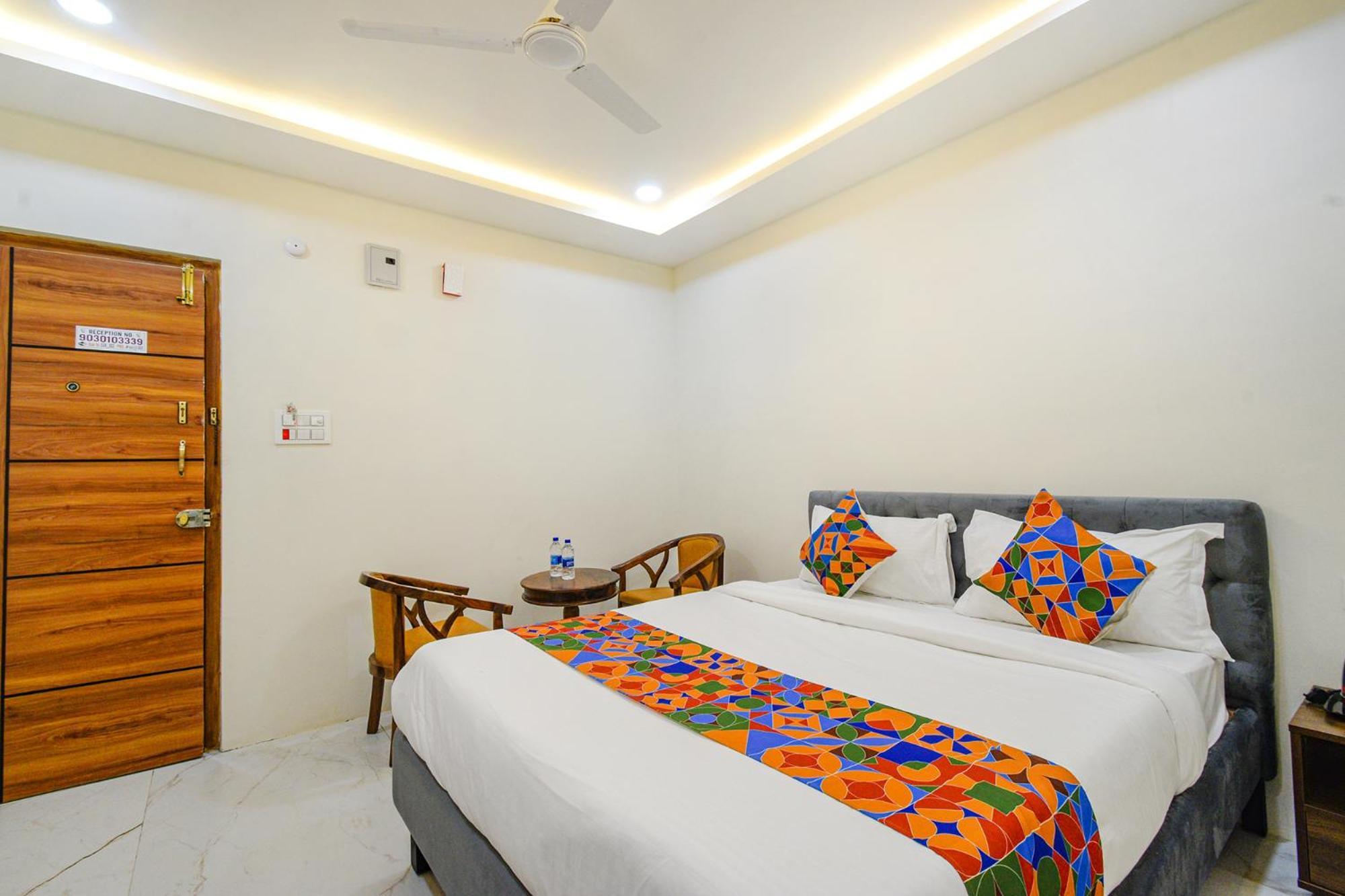 Fabhotel Ssr Ikon Suites - Nr Hyderabad Central University, Kondapur מראה חיצוני תמונה
